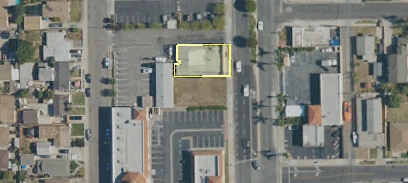 22211 Norwalk Blvd