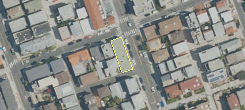 3215 Highland Ave