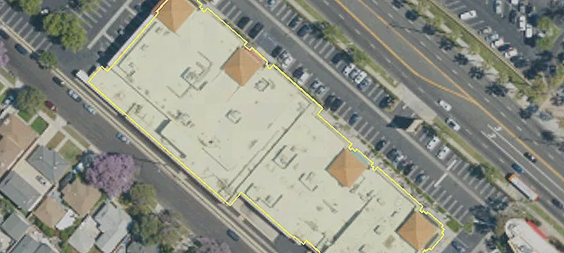 2700 Pacific Coast Hwy