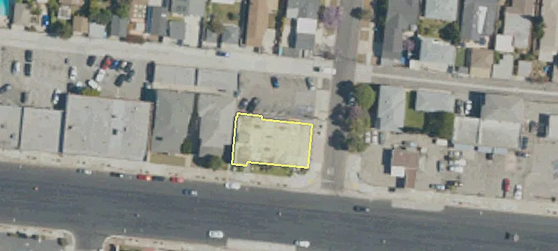 1400 Centinela Ave