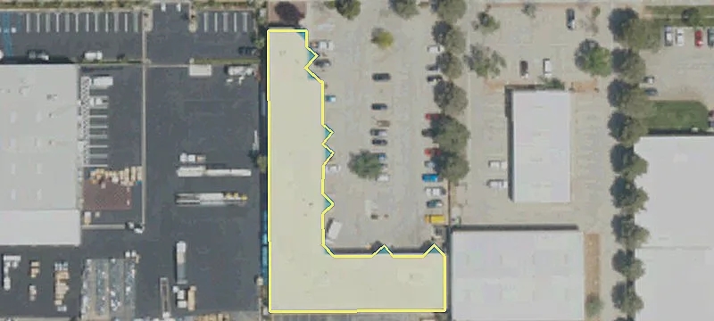 1122 Ave L12