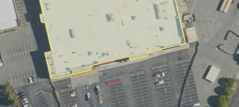 2120 Main St