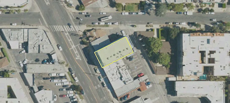 4220 Lankershim Blvd