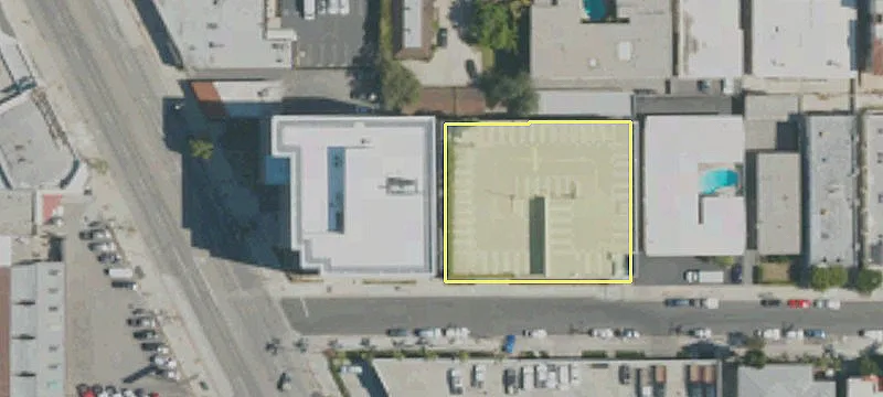 4640 Lankershim Blvd