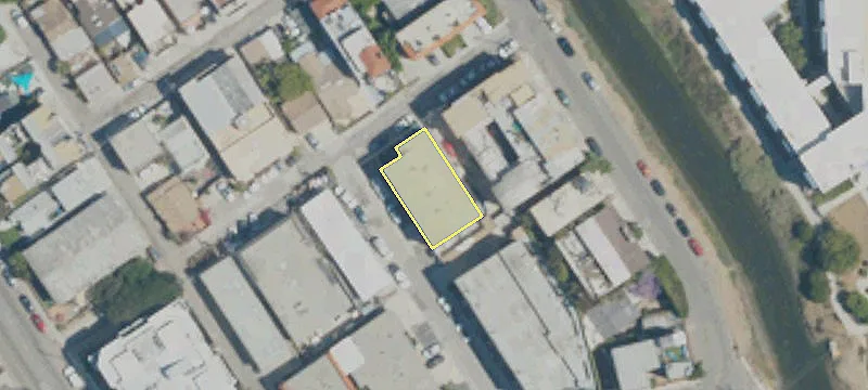 124 Catamaran St