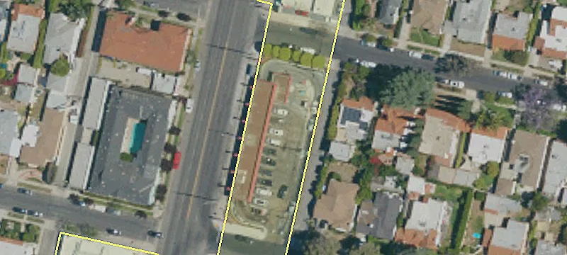 2452 Robertson Blvd
