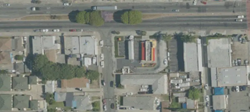 1300 Rosecrans Ave