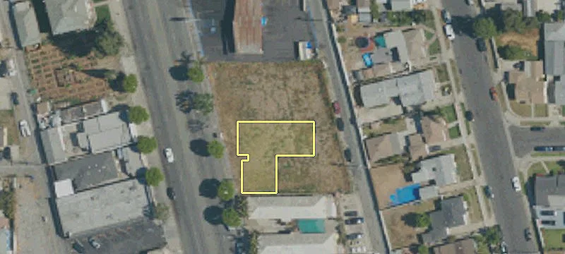 1330 Long Bch Blvd