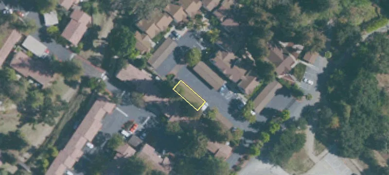 400 May Rd