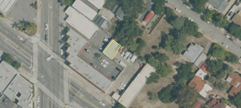 2737 Honolulu Ave