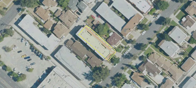 1021 Linden Ave