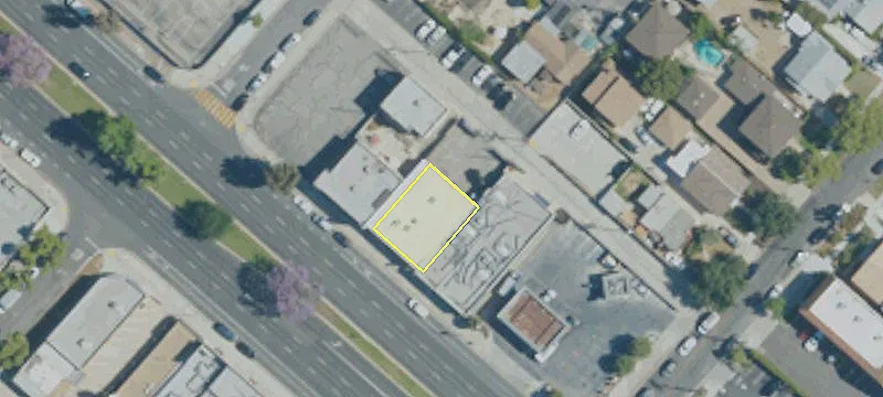 1515 Glenoaks Blvd