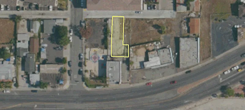 5020 Imperial Ave