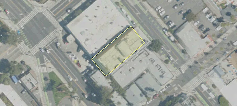 1918 Main St