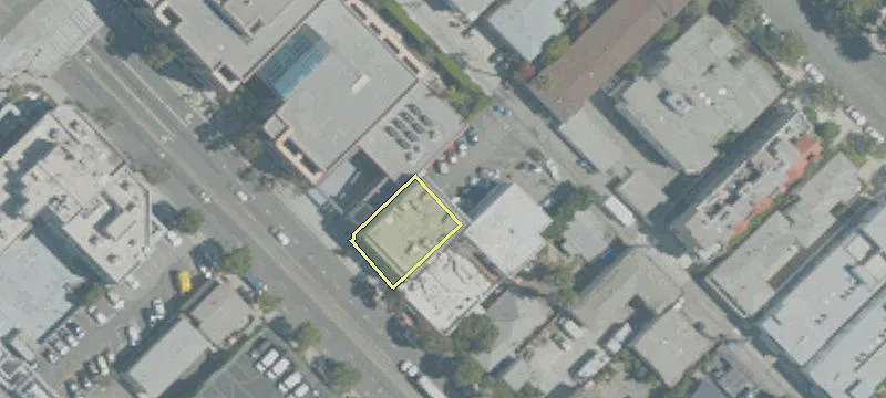 1227 Lincoln Blvd