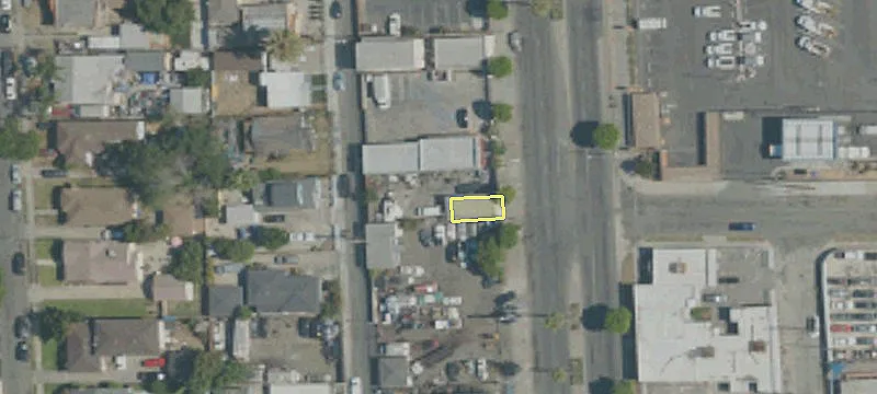 513 Long Bch Blvd