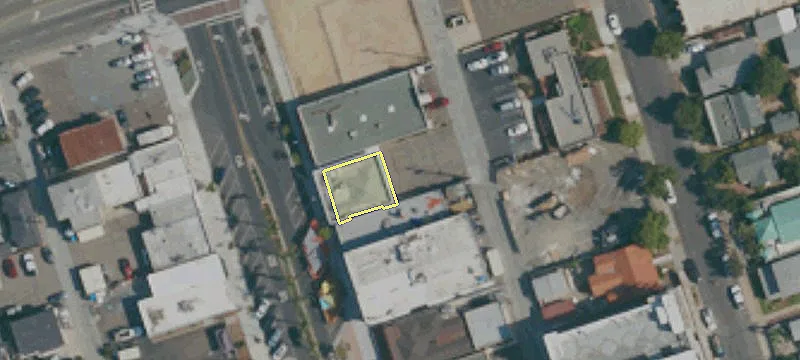 215 3rd Ave