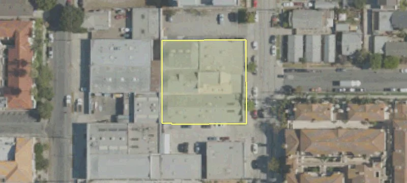 1347 Loma Ave