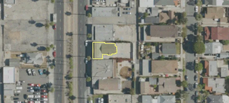 2250 Long Bch Blvd