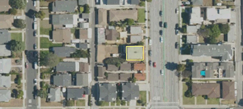 1913 Cabrillo Ave
