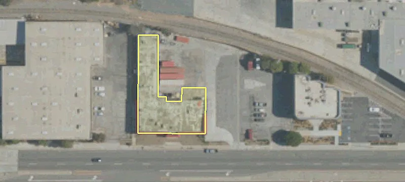 1957 Del Amo Blvd