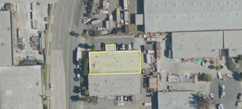 15000 Main St