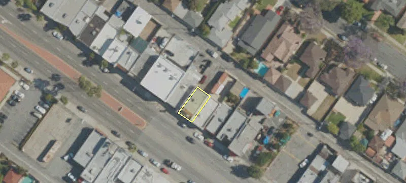 3534 Beverly Blvd