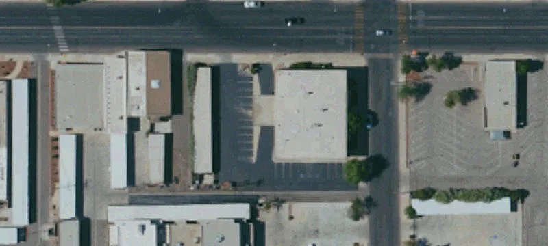 1225 Main St