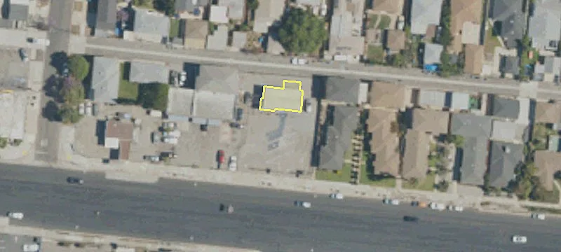 1336 Centinela Ave