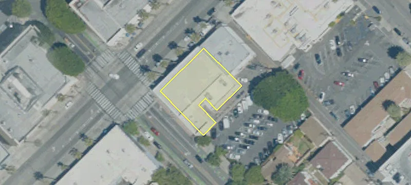 1402 Wilshire Blvd
