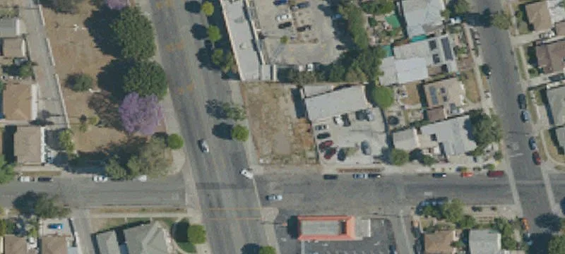 1220 Long Bch Blvd