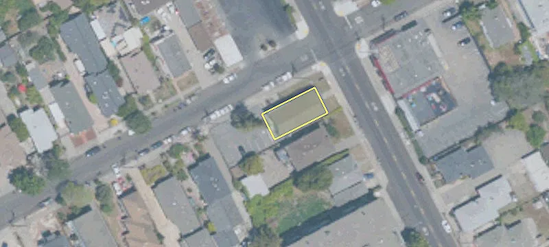 2009 Washington Ave
