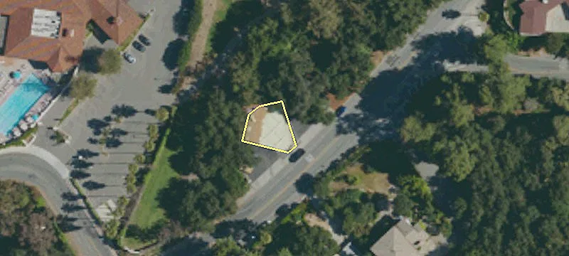 3101 Chevy Chase Dr