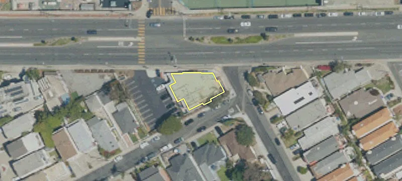 1258 Artesia Blvd