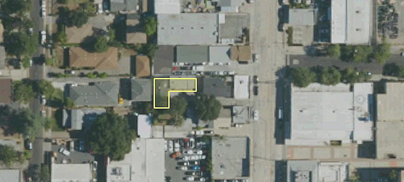 39 Altadena Dr