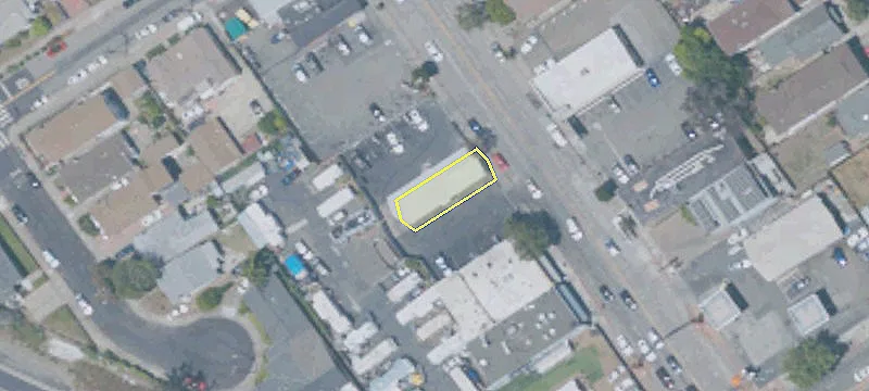 4233 Macarthur Blvd