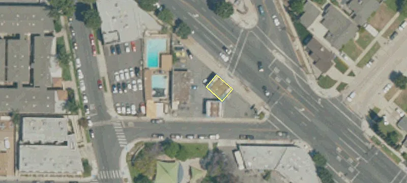 2005 Glenoaks Blvd