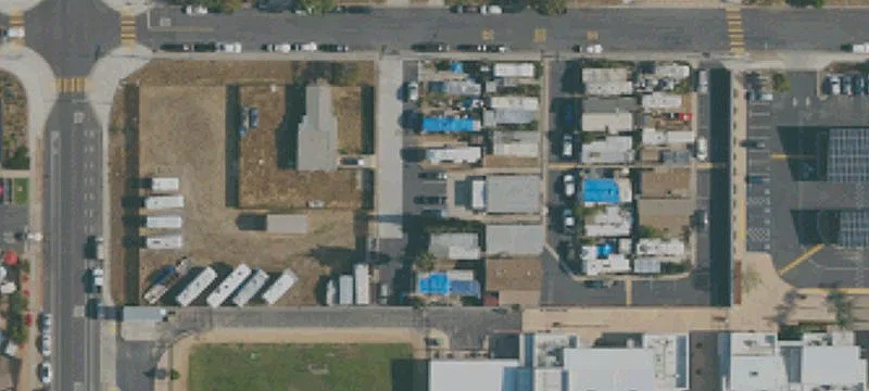 1117 Redwood Ave