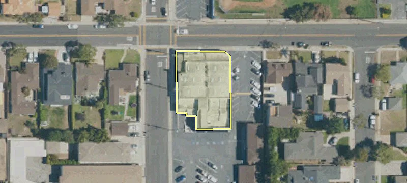 1160 Mariposa Ave