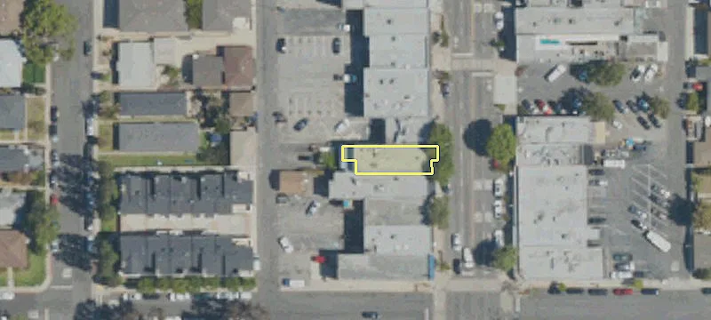 411 Main St