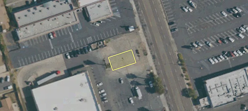 1328 3rd Ave