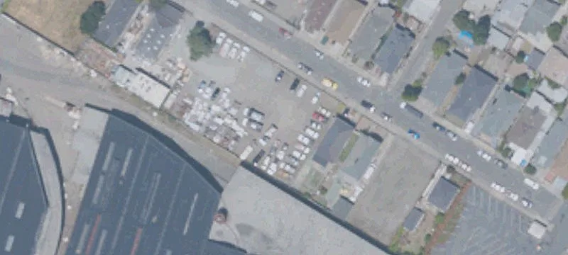 Elmwood Ave