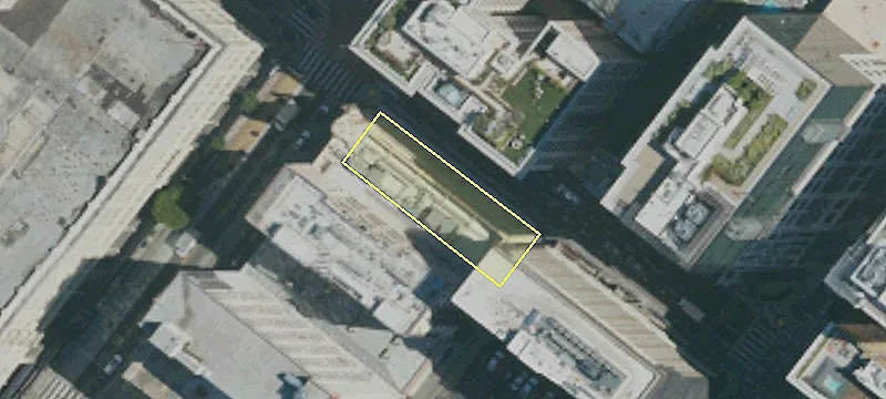 800 Broadway