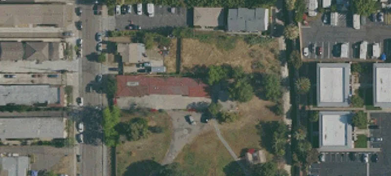 455 Emerald Ave