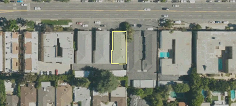 14616 Magnolia Blvd
