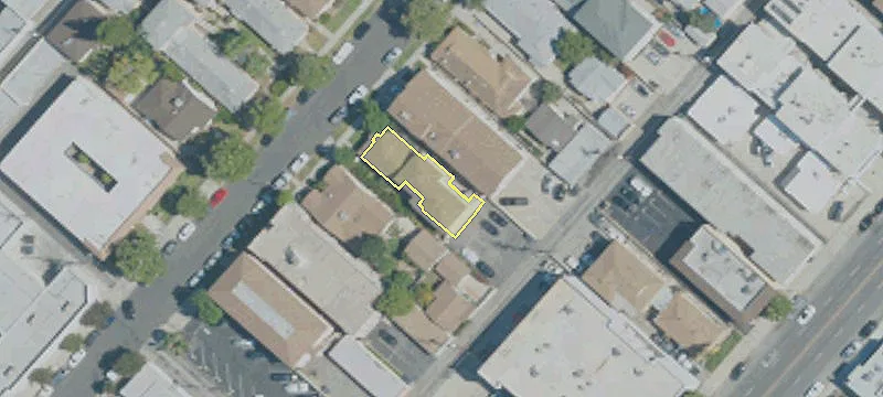 230 Valencia Ave, Unit E