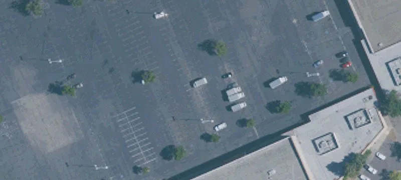 5222 Newpark Plz