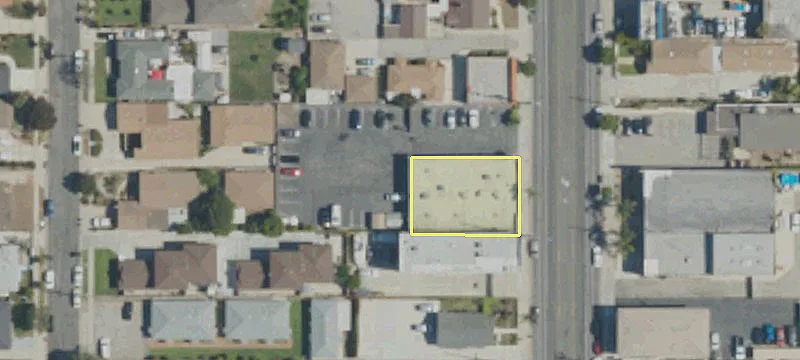 25043 Narbonne Ave