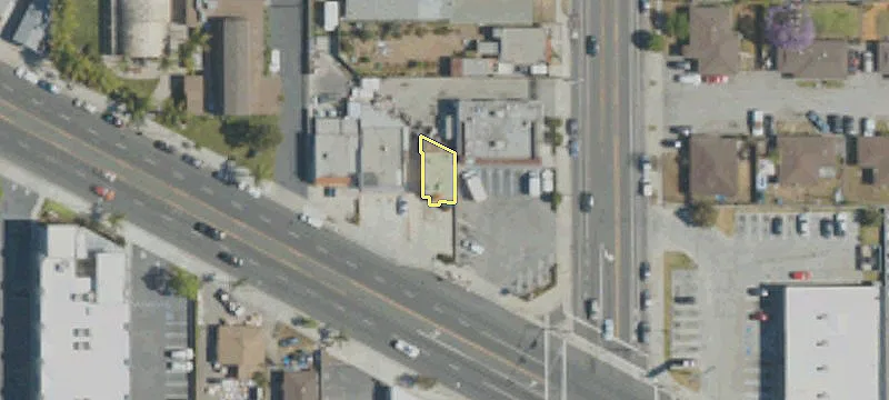 2011 Lomita Blvd