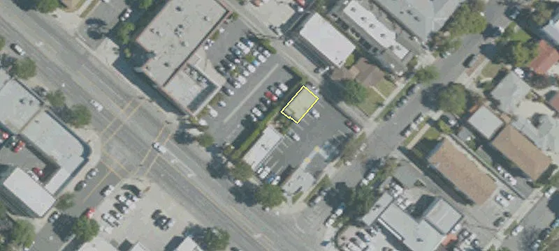 804 Victory Blvd